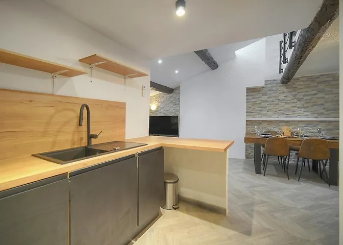 Apartman Upstays Suquet Center 56M Apartment *